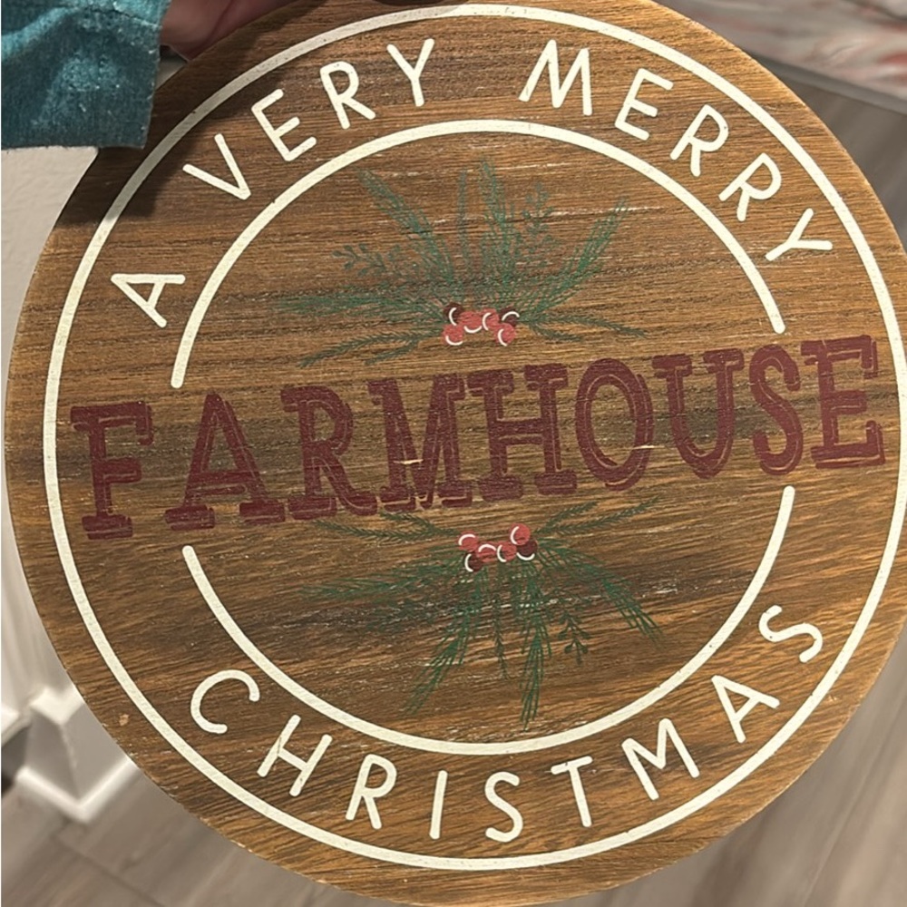 Farmhouse Christmas‎ Wooden Sign